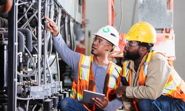 Best Emergency Electrical Repair  in Huron, CA